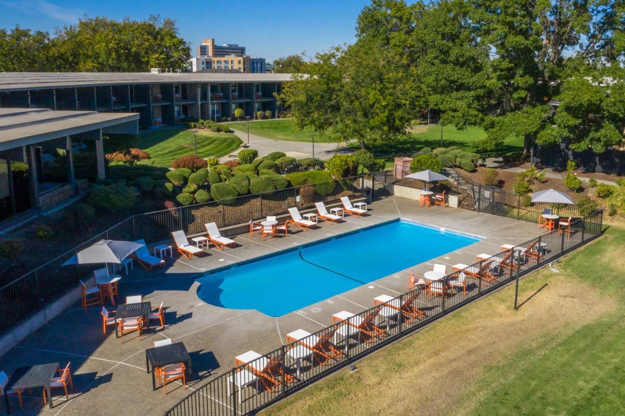 Holiday Inn Richland on the River Exterior foto